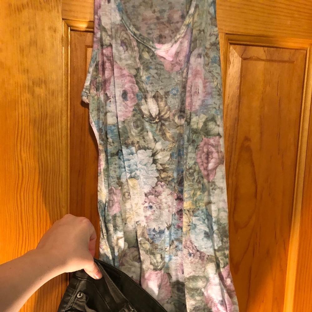 Flower tank top